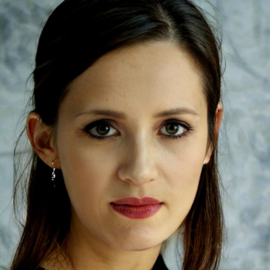 Portretfoto van Sanne Koopman